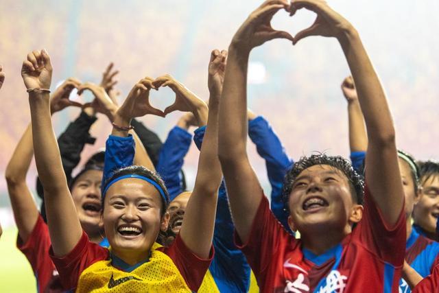 胡金秋16+12孙铭徽加时赛绝杀 广厦险胜深圳